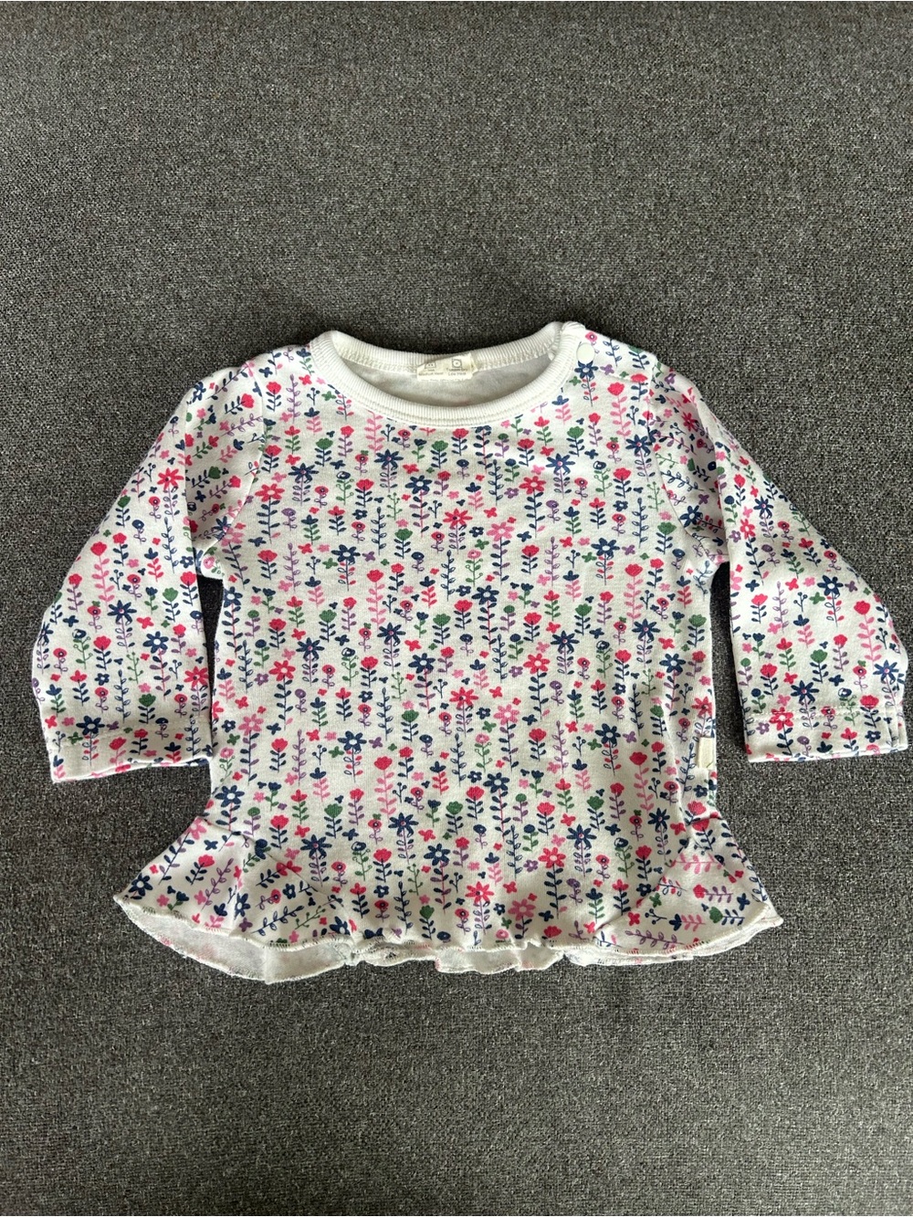 Tiny Twig Floral Top